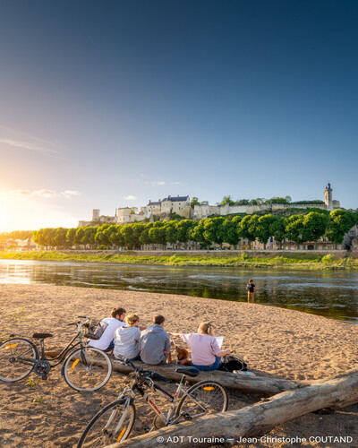 véloroute en France le long de la Loire et ses châteaux